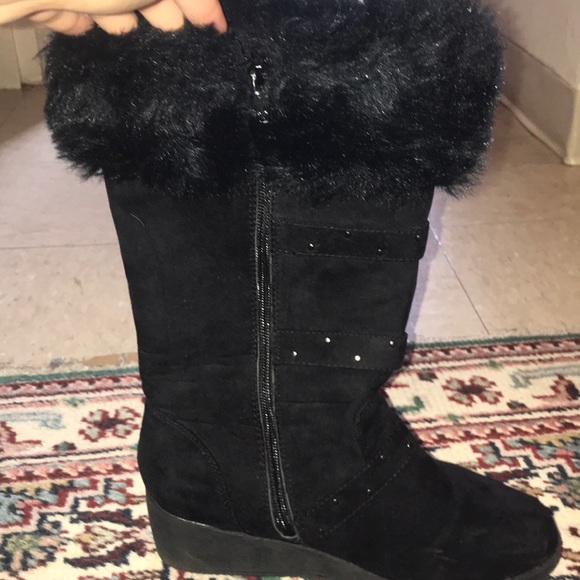 Rafaela all Black Winter Boots - Picture 2 of 3